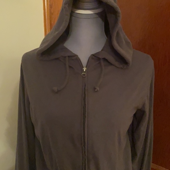 ⚡️⚡️5/$20🌈Grey Sweatshirt size extra large🌈 - Picture 2 of 4